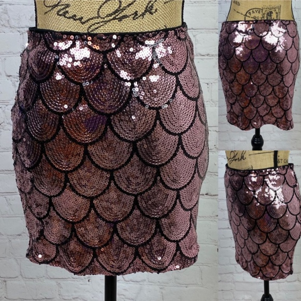 Lily Rose Pink Scallop Sequin Stretchy Mini Skirt
